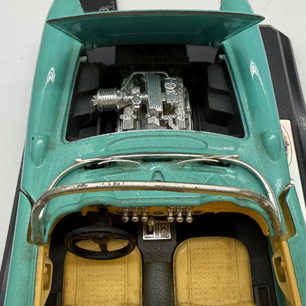 Vintage 1957 Chevrolet Corvette Diecast Model Car 1:18 Teal Fuel Injection